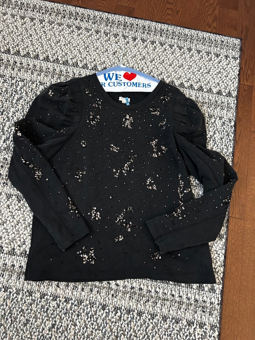Anthropologie puff shoulder top
